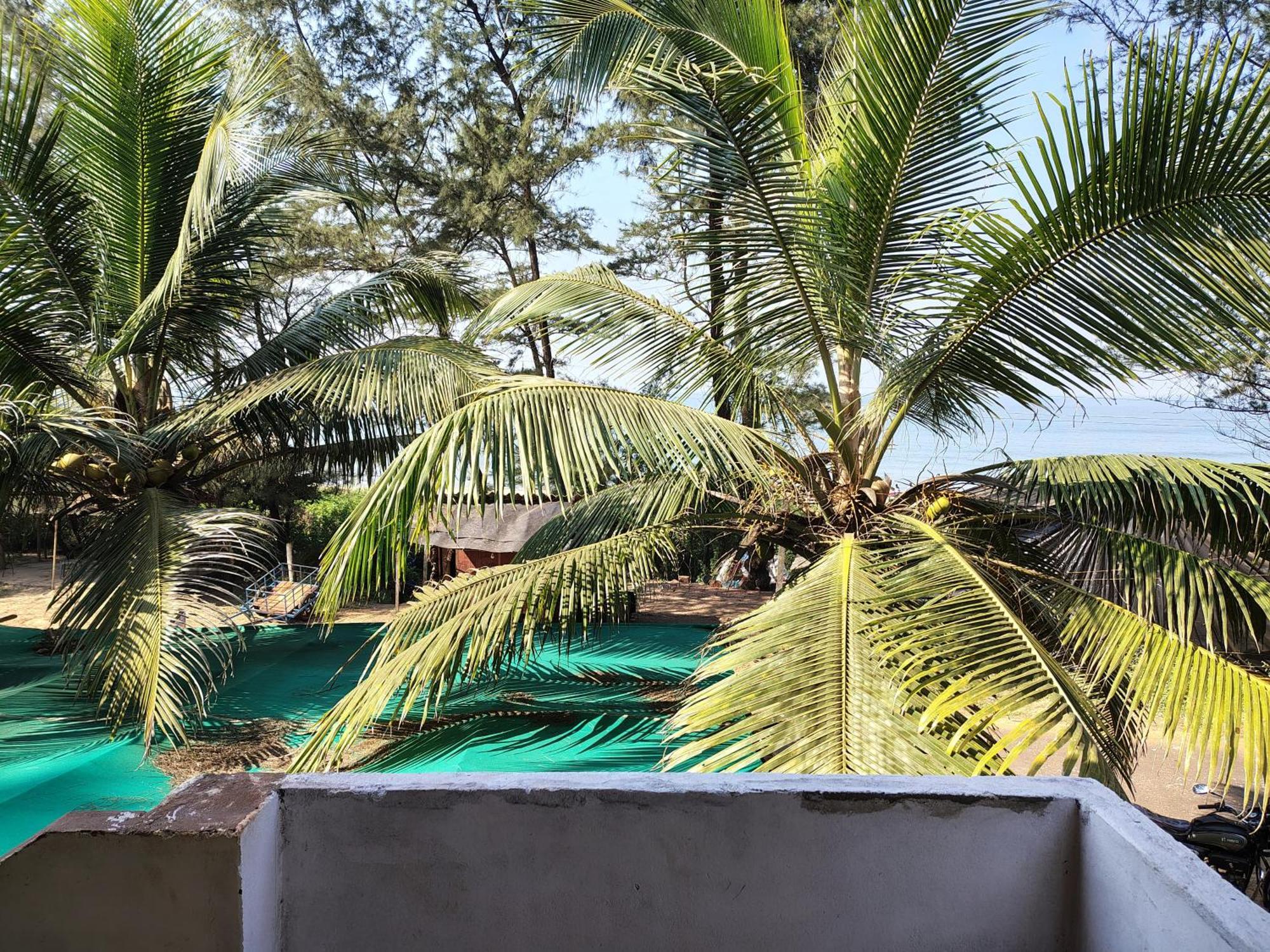 Omkar Beach Resort มัลวาน ภายนอก รูปภาพ